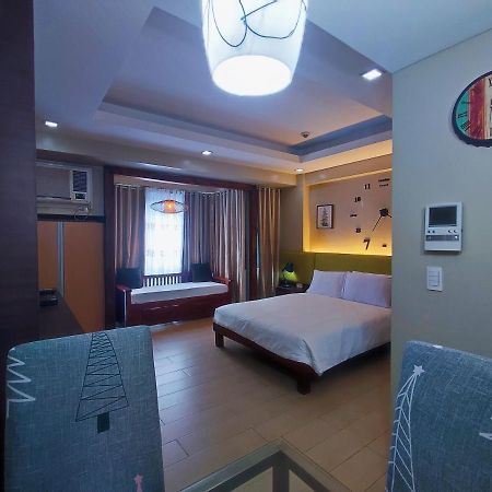 Two Palmtree Villas Newport Boulevard Near Naia 3 Pasay City มะนิลา ภายนอก รูปภาพ