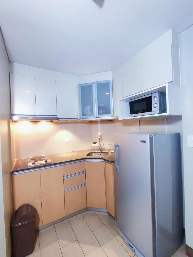 Two Palmtree Villas Newport Boulevard Near Naia 3 Pasay City มะนิลา ภายนอก รูปภาพ