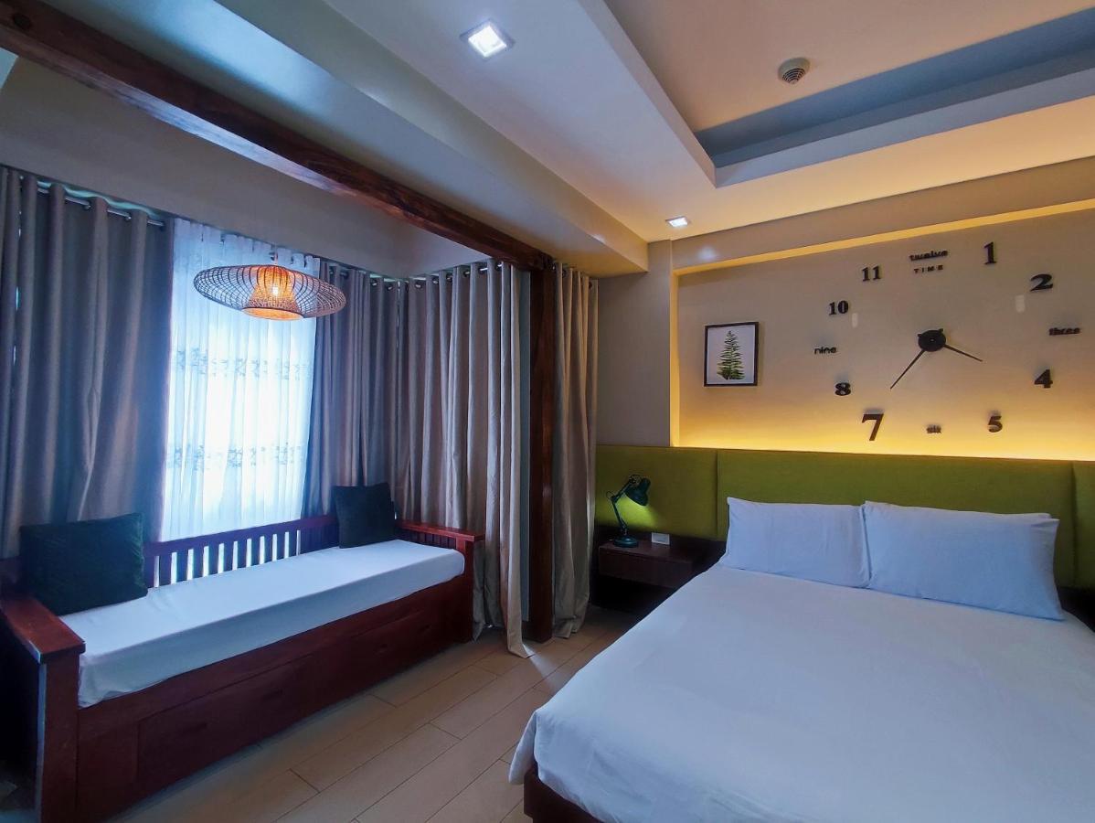 Two Palmtree Villas Newport Boulevard Near Naia 3 Pasay City มะนิลา ภายนอก รูปภาพ